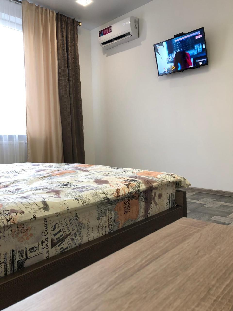 Lux Apart Torfyana Lviv Exterior photo