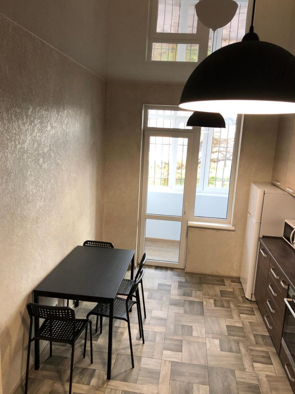 Lux Apart Torfyana Lviv Exterior photo